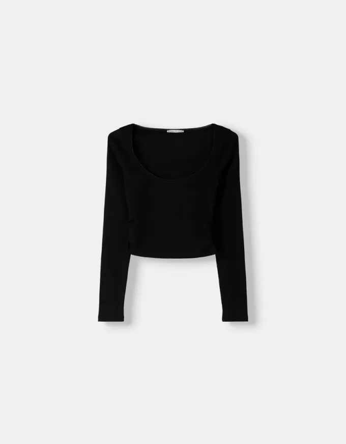 Long sleeve T-shirt with gathered sides
