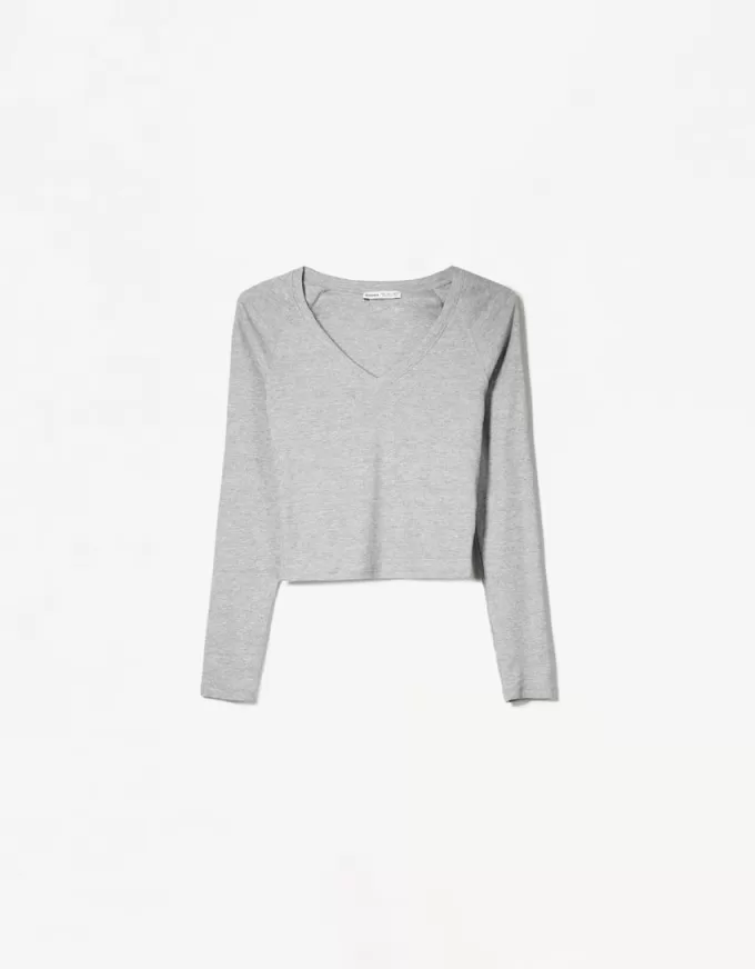 Long sleeve V-neck T-shirt Long sleeve V-neck T-shirt