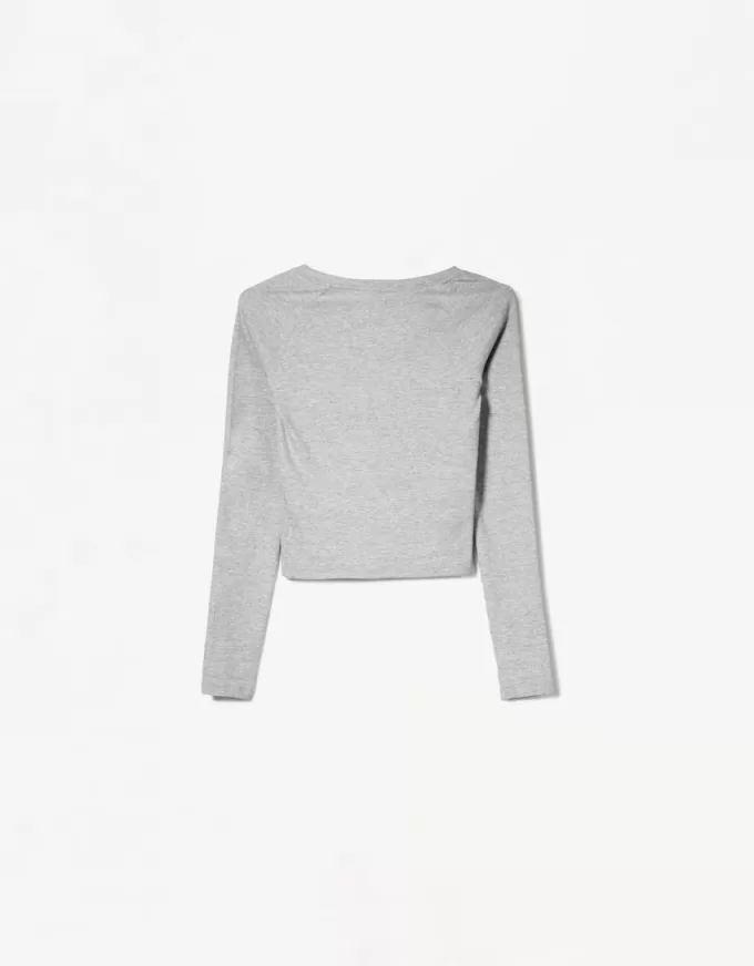 Long sleeve V-neck T-shirt Long sleeve V-neck T-shirt