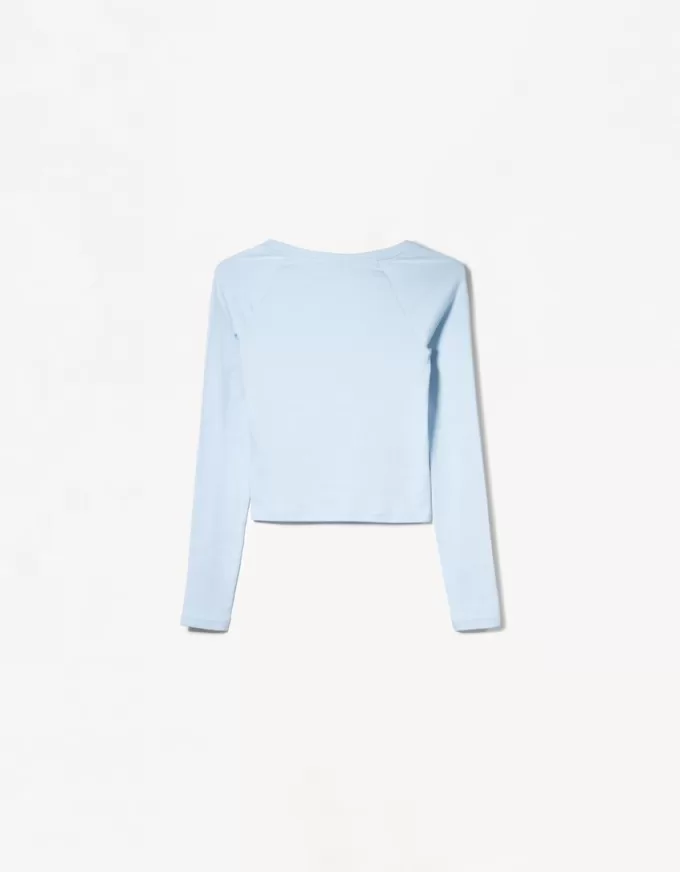 Long sleeve V-neck T-shirt Long sleeve V-neck T-shirt