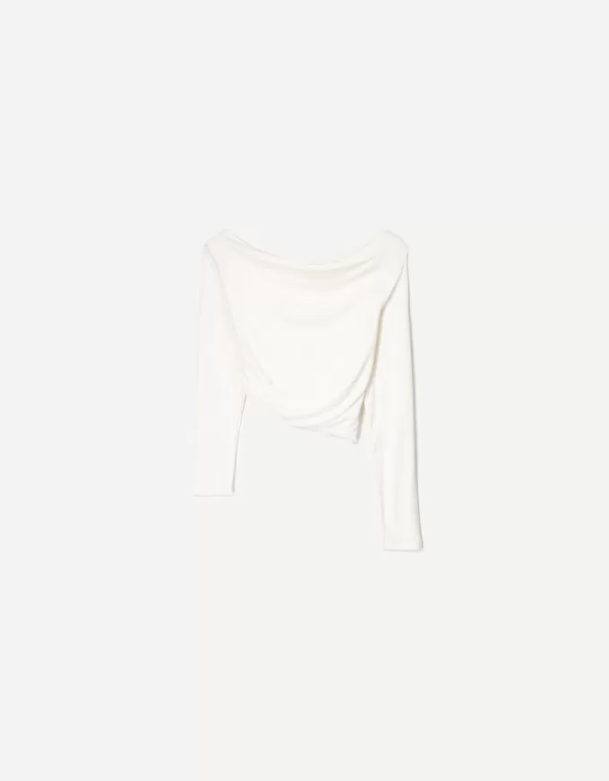 Long sleeve asymmetric T-shirt Long sleeve asymmetric T-shirt