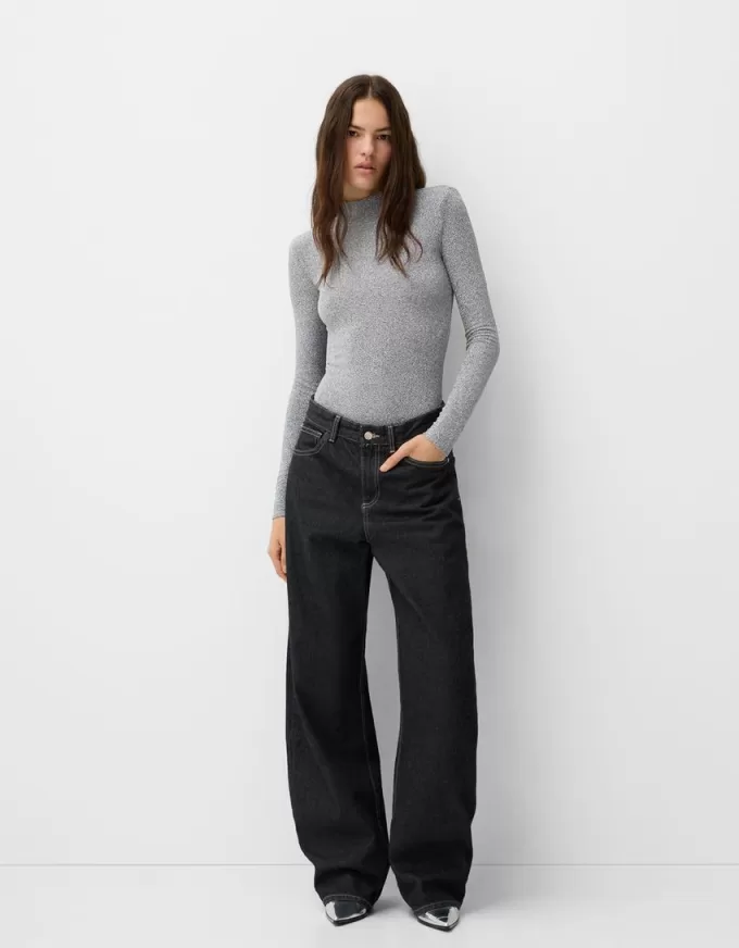 Long sleeve metallic thread bodysuit Long sleeve metallic thread bodysuit