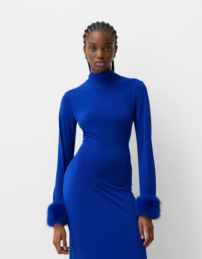 Long sleeve midi dress with faux fur cuffs Long sleeve midi dress with faux fur cuffs