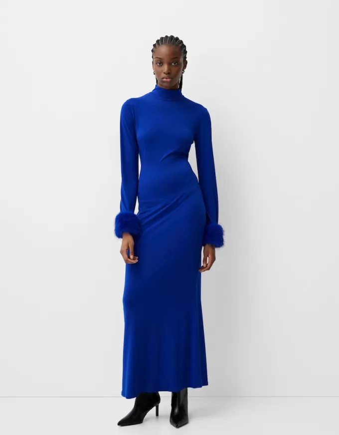 Long sleeve midi dress with faux fur cuffs Long sleeve midi dress with faux fur cuffs