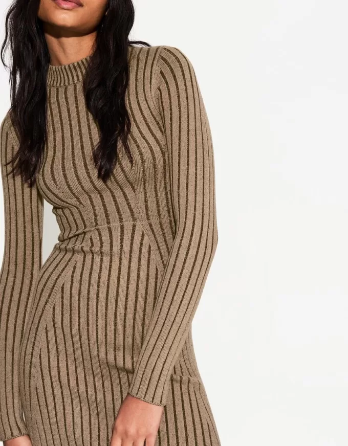 Long sleeve mini ribbed dress Long sleeve mini ribbed dress