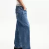 Loose-fit baggy jeans Loose-fit baggy jeans