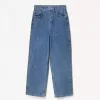 Loose-fit baggy jeans Loose-fit baggy jeans