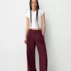 Low-rise baggy pants Low-rise baggy pants