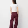 Low-rise baggy pants Low-rise baggy pants
