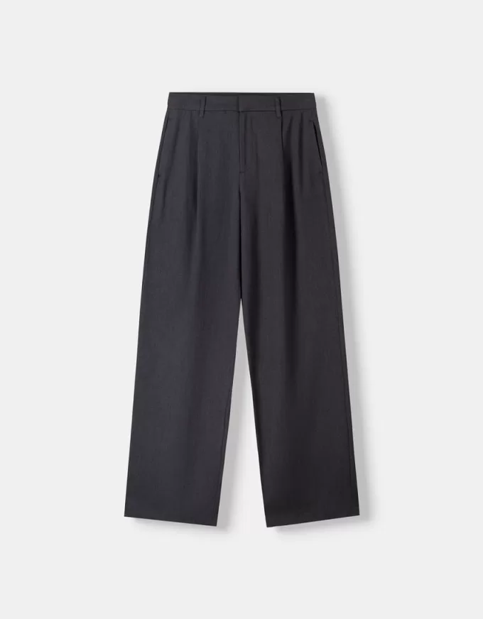 Low-rise baggy pants Low-rise baggy pants