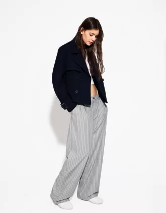 Low-rise baggy pants