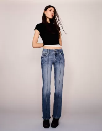 Low-rise bootcut jeans