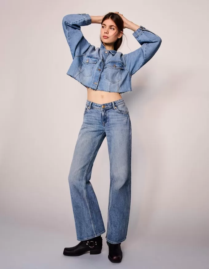 Low waist boot-cut jeans Low waist boot-cut jeans