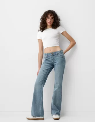 Low waist boot-cut jeans