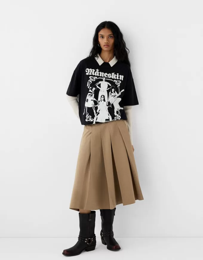 Midi skirt with box pleats and pockets Midi skirt with box pleats and pockets