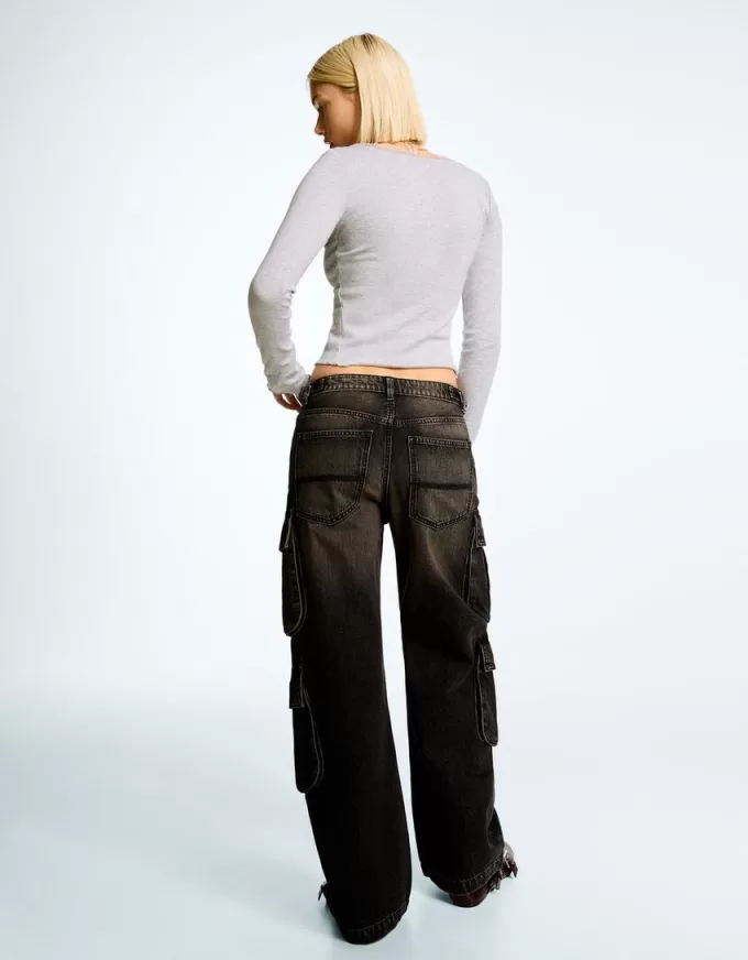 Multi-pocket cargo jeans Multi-pocket cargo jeans