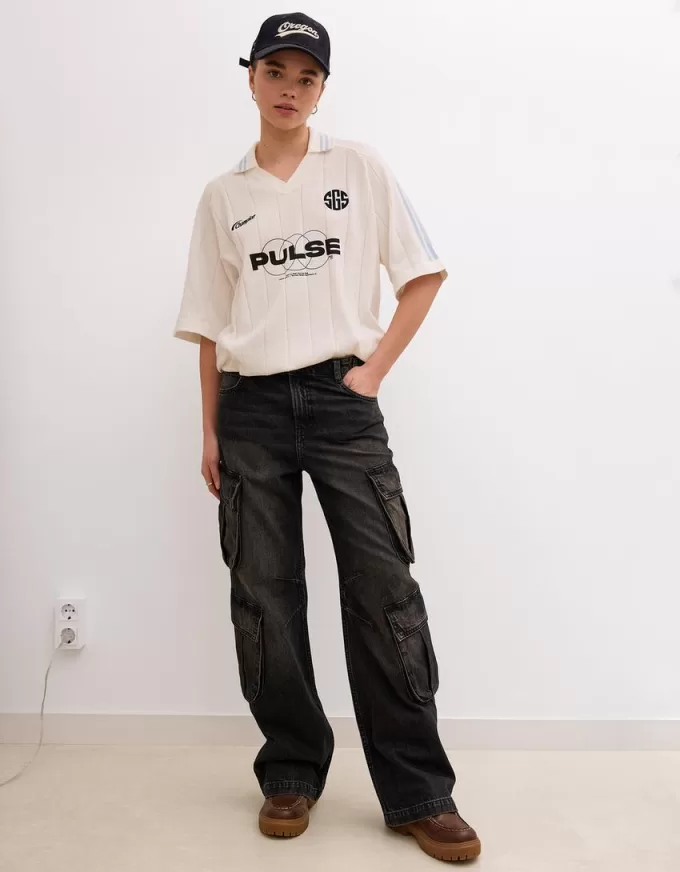 Multi-pocket cargo jeans