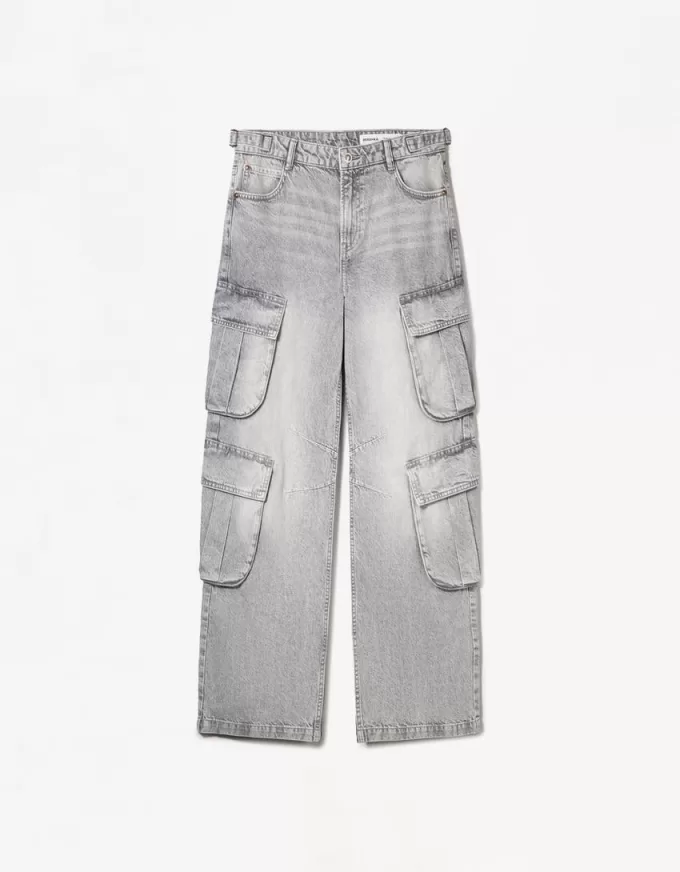 Multi-pocket cargo jeans Multi-pocket cargo jeans