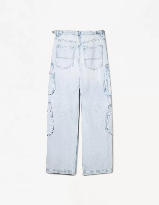 Multi-pocket cargo jeans