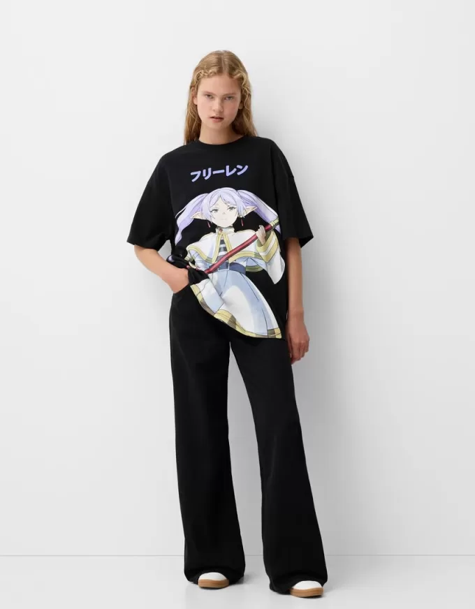 Oversize short sleeve Frieren T-shirt