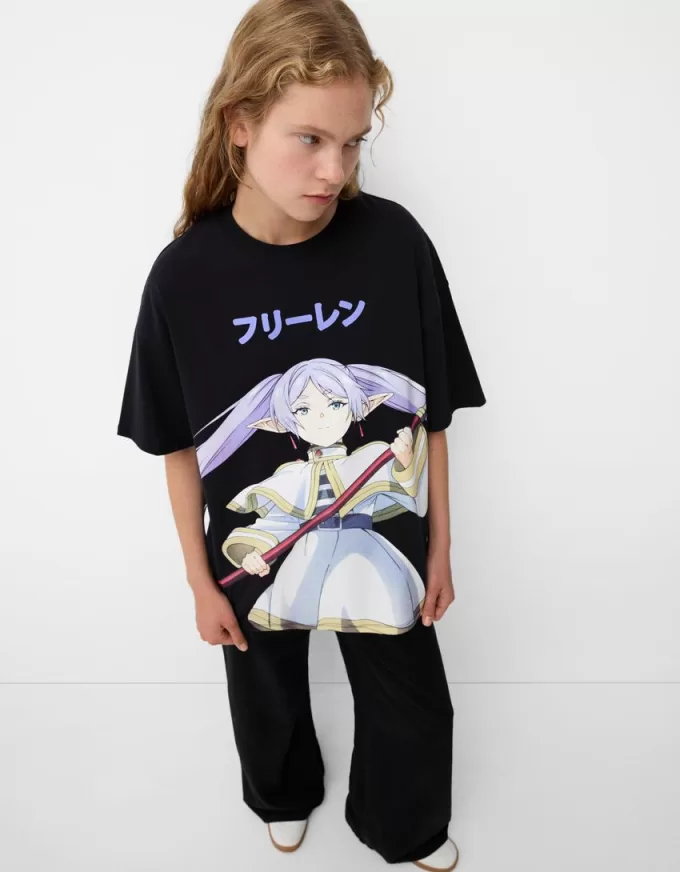 Oversize short sleeve Frieren T-shirt