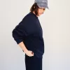 Oversize sweatshirt with side pockets