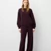 Oversize sweatshirt with side pockets Oversize sweatshirt with side pockets
