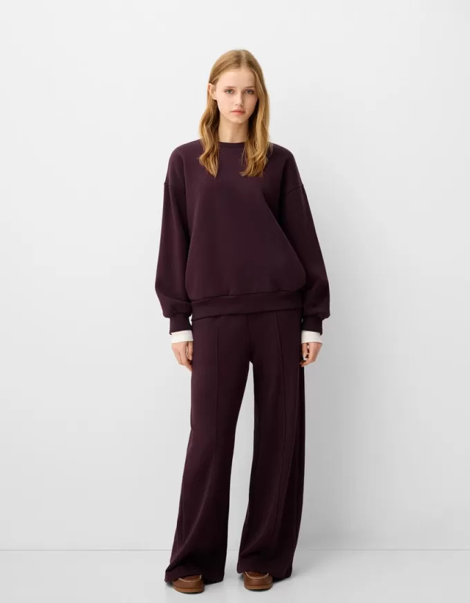 Oversize sweatshirt with side pockets Oversize sweatshirt with side pockets