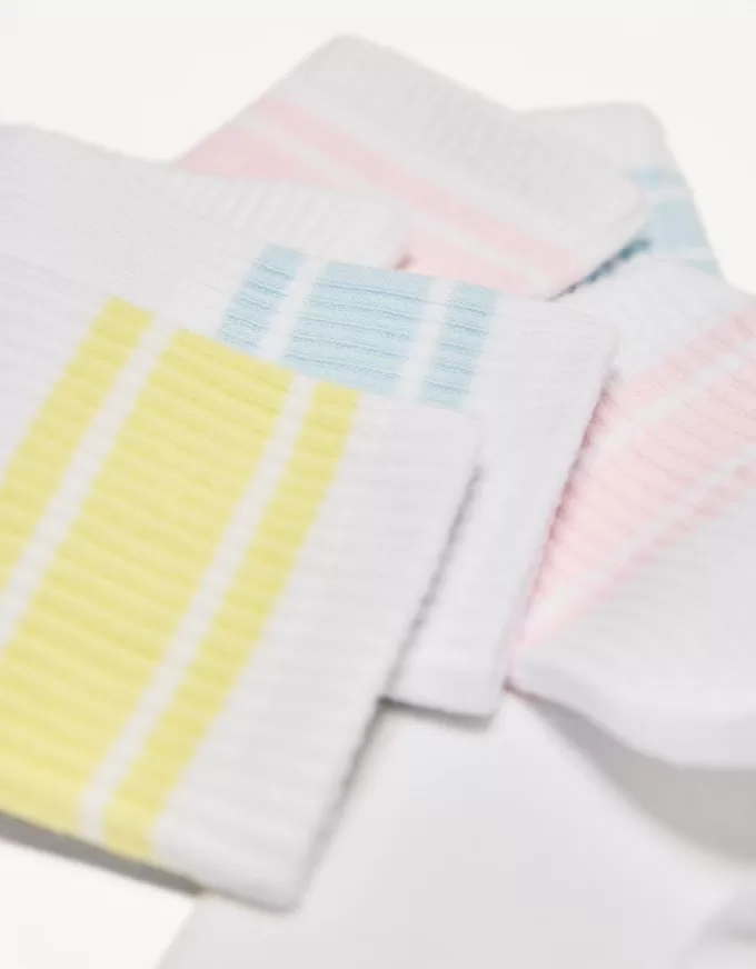 Pack of 3 pairs of sporty socks Pack of 3 pairs of sporty socks