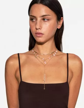 Pack of 4 pendant necklaces