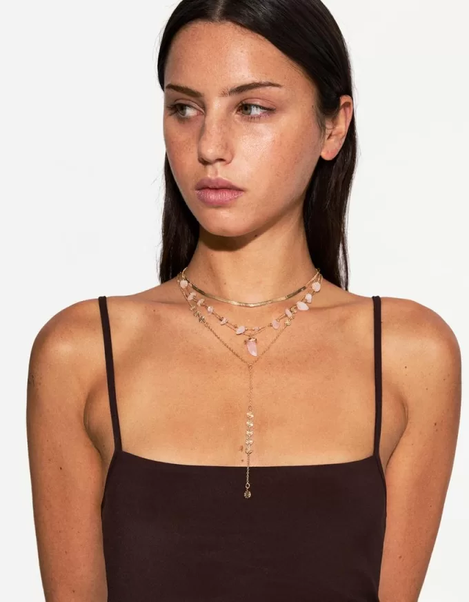 Pack of 4 pendant necklaces Pack of 4 pendant necklaces