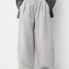 Plush barrel pants with darts