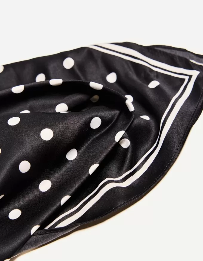 Polka dot neckerchief Polka dot neckerchief
