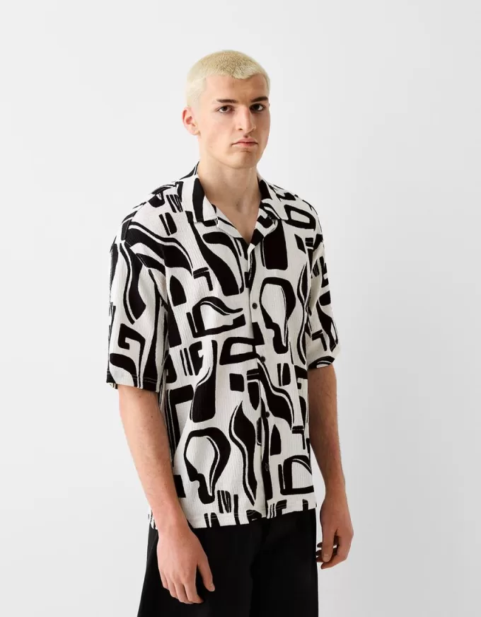 Printed short sleeve pleated shirt Printed short sleeve pleated shirt