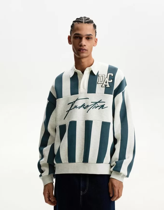 Printed sweatshirt with polo collar Printed sweatshirt with polo collar