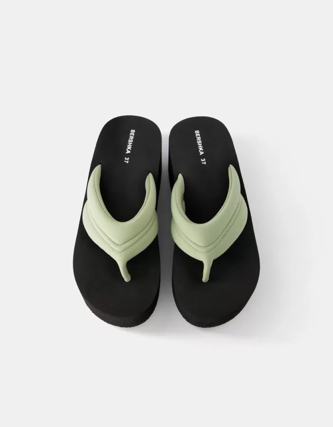 Quilted platform sandals Quilted platform sandals