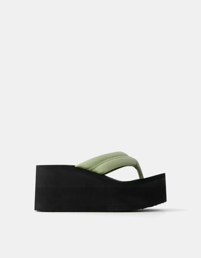 Quilted platform sandals Quilted platform sandals