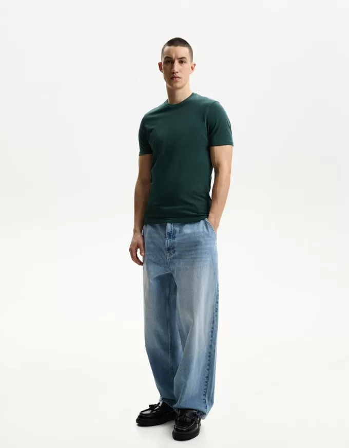 Regular short sleeve T-shirt Regular short sleeve T-shirt