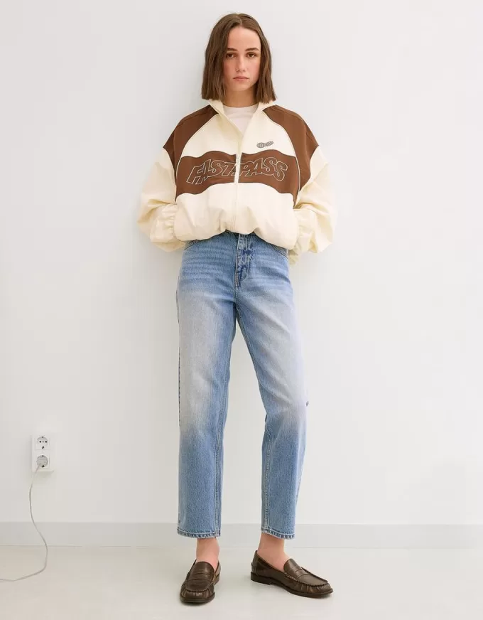 Relaxed fit high-rise mom jeans Relaxed fit high-rise mom jeans