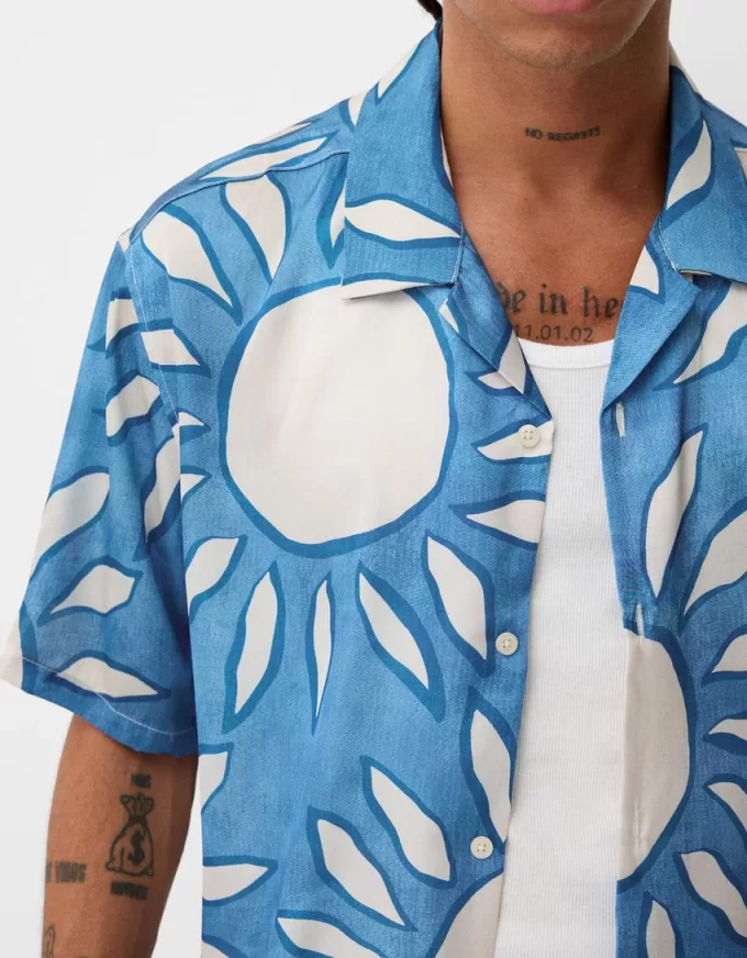 Relaxed fit printed short sleeve shirt Relaxed fit printed short sleeve shirt