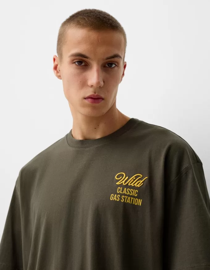 Relaxed fit short sleeve embroidered T-shirt Relaxed fit short sleeve embroidered T-shirt