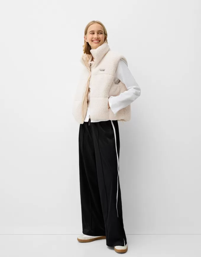 Reversible faux shearling vest Reversible faux shearling vest