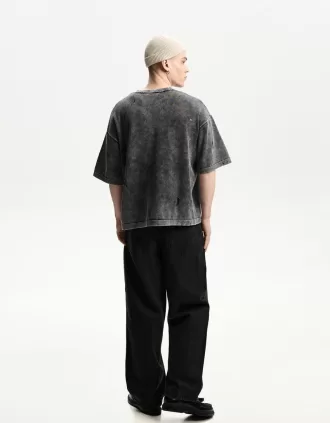 Ripped short sleeve T-shirt