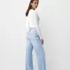 Ripped wide-leg ’90s jeans Ripped wide-leg ’90s jeans