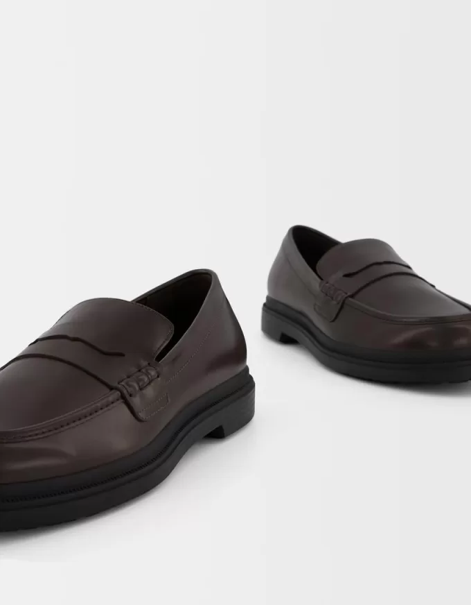 Saddle strap loafers Saddle strap loafers