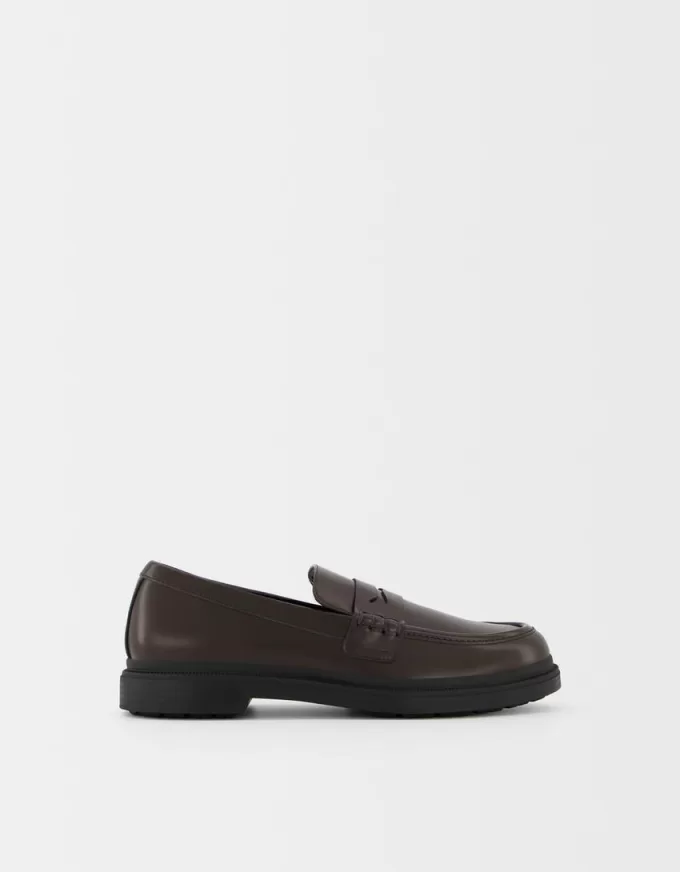 Saddle strap loafers Saddle strap loafers