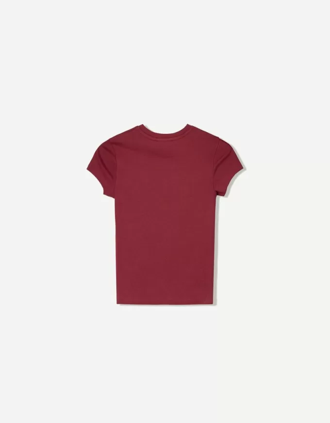 Short sleeve T-shirt with a scoop neck Short sleeve T-shirt with a scoop neck
