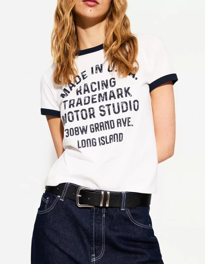 Short sleeve T-shirt with contrast print Short sleeve T-shirt with contrast print