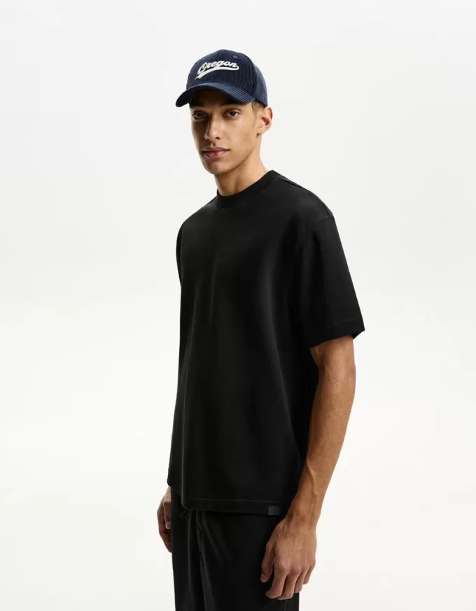 Short sleeve plush T-shirt Short sleeve plush T-shirt