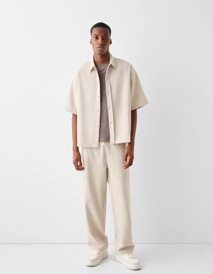 Short sleeve tailored boxy fit shirt